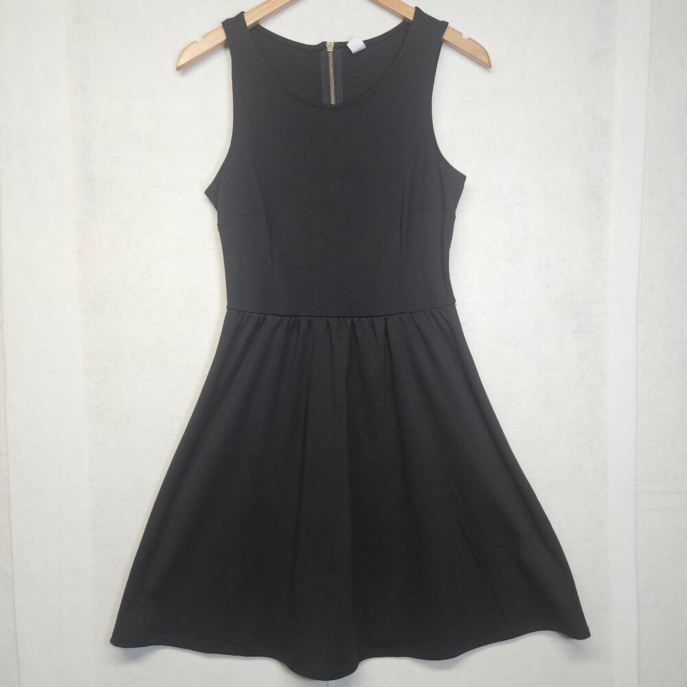 Old Navy Black Sleeveless Skater Dress Size Small Little Black Dress